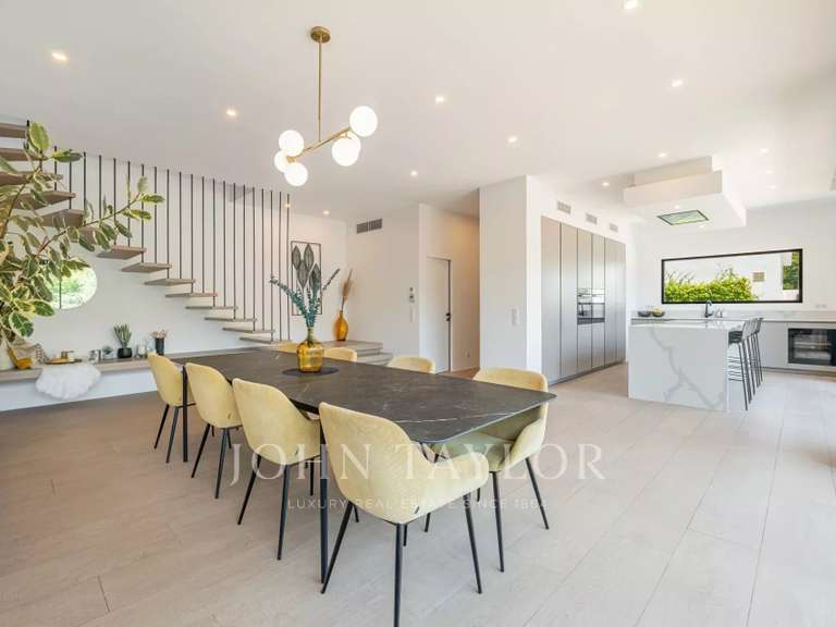 Villa Valbonne - 4 chambres - 240m²