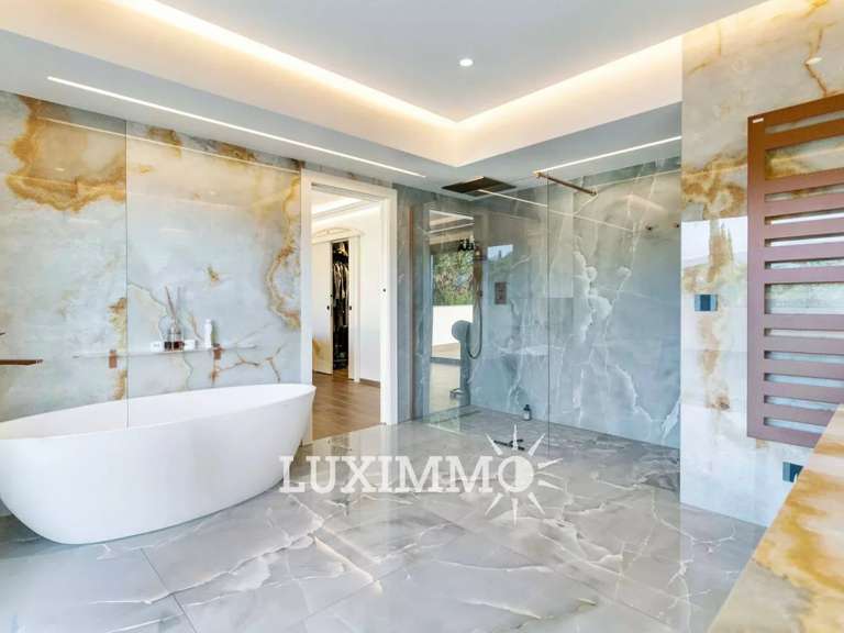 Villa Valbonne - 4 chambres - 318m²