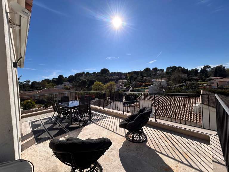 Villa Valbonne - 156m²