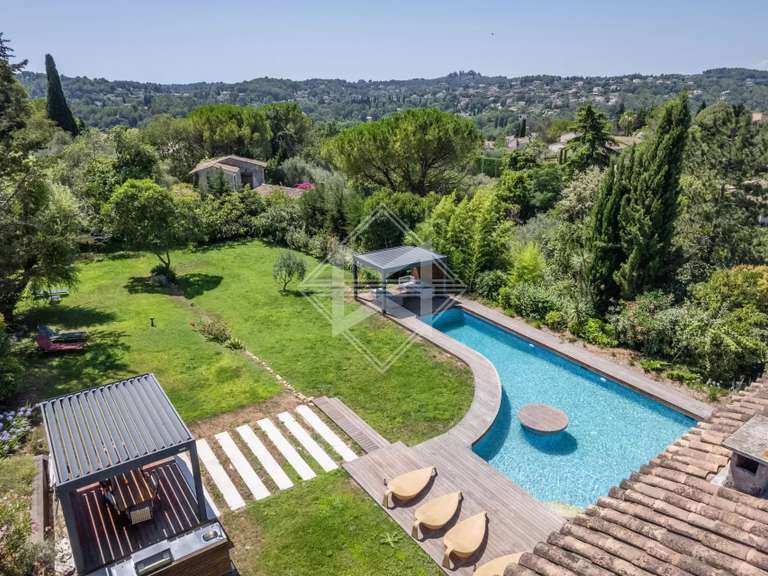 Villa Valbonne - 5 chambres - 221m²