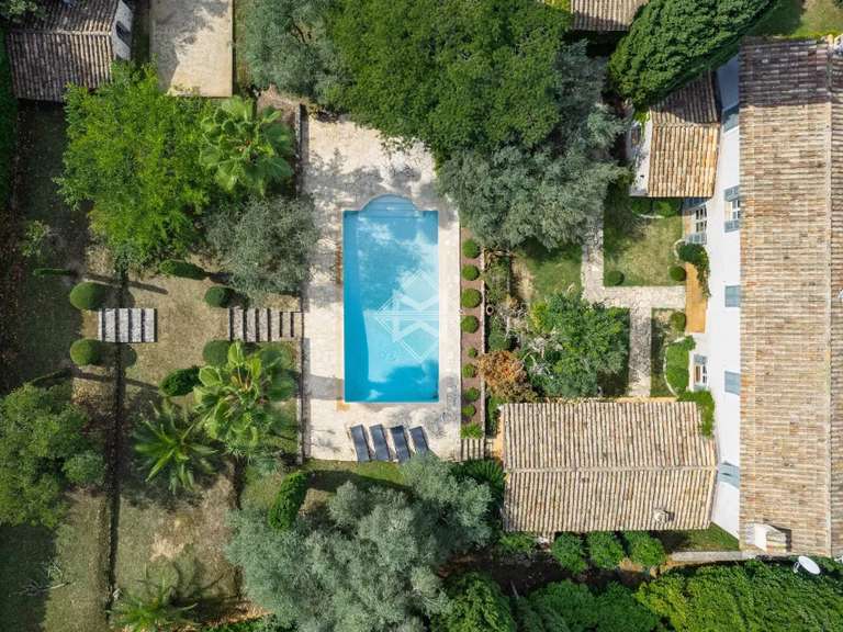 Villa Valbonne - 4 chambres - 280m²