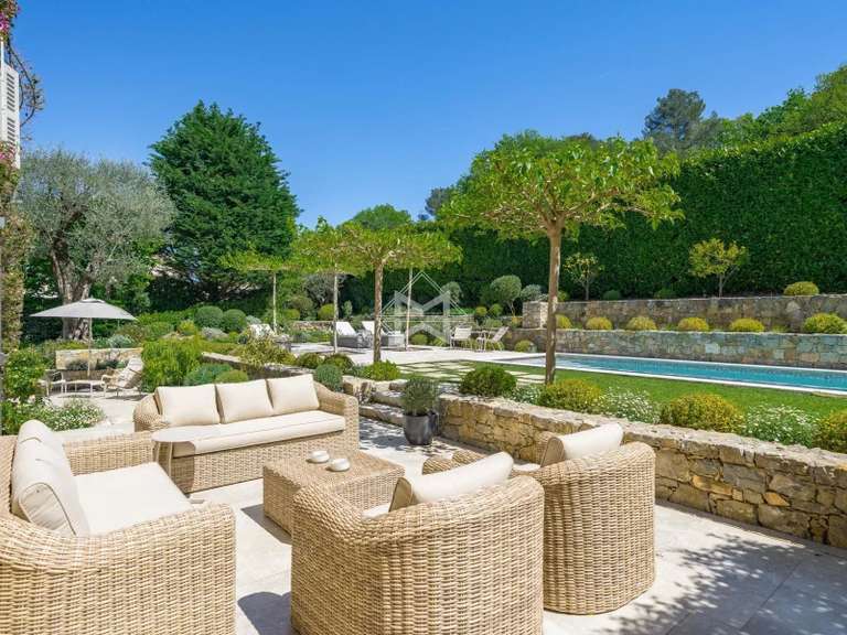 Villa Valbonne - 4 chambres - 312m²