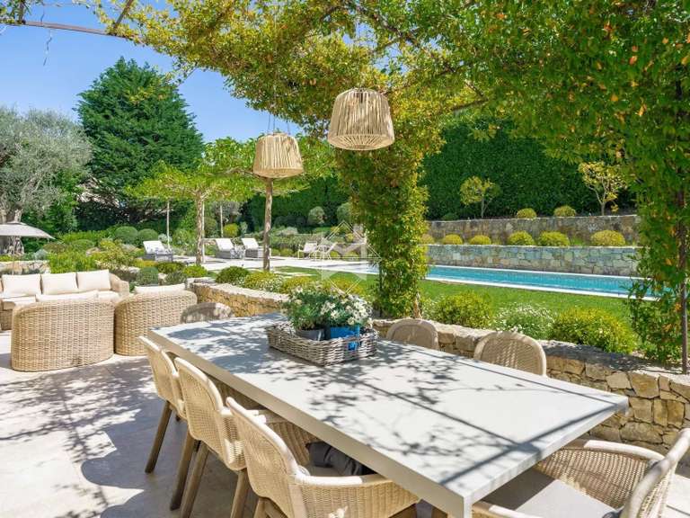 Villa Valbonne - 4 chambres - 312m²