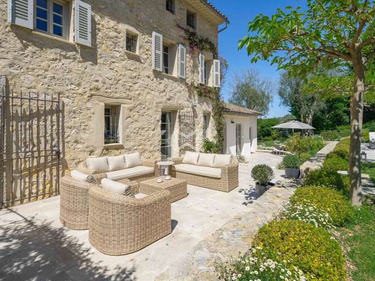 Villa Valbonne - 4 chambres - 312m²