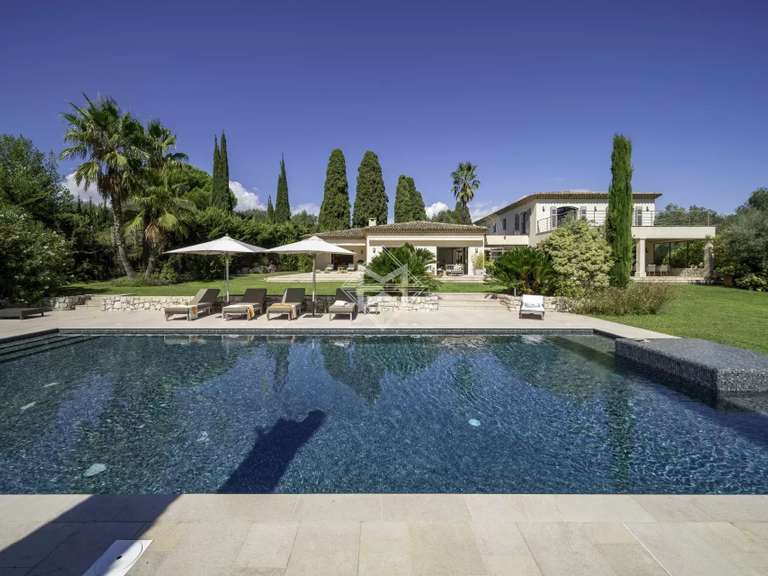 Villa Valbonne - 8 chambres - 767m²