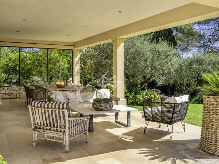 Villa Valbonne - 8 chambres - 767m²