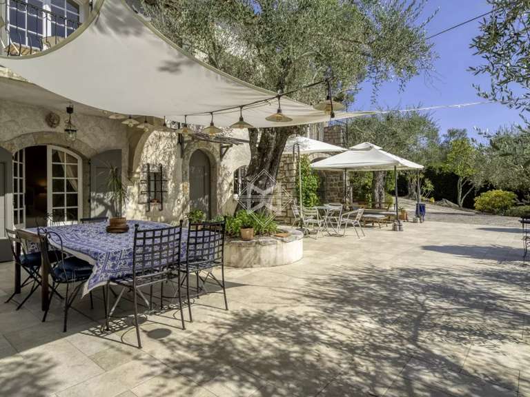 Villa Valbonne - 4 chambres - 148m²