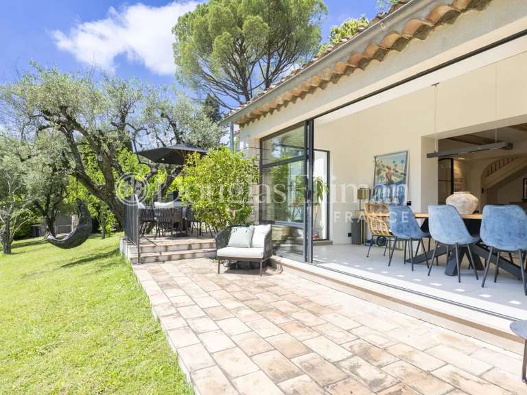Villa Valbonne - 5 chambres - 245m²