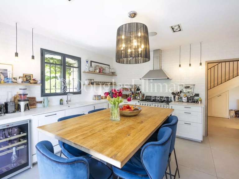 Villa Valbonne - 5 chambres - 245m²