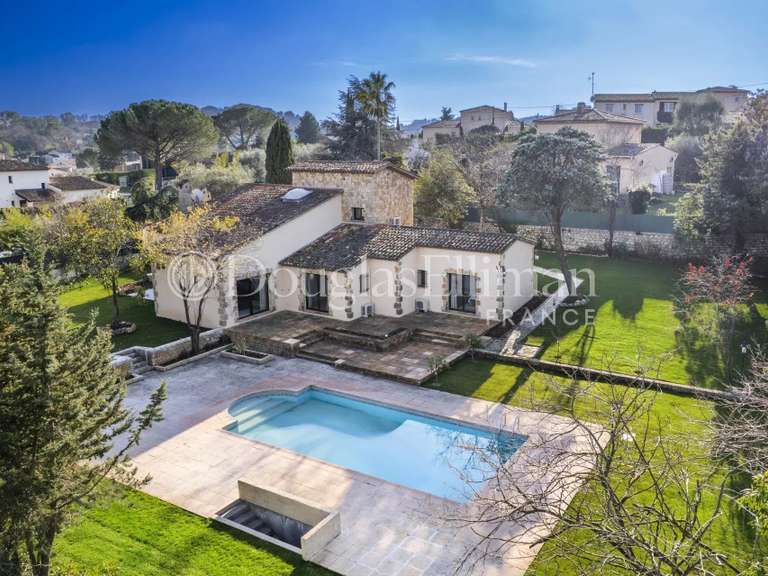 Villa Valbonne - 5 chambres - 185m²