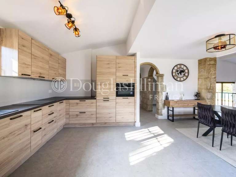 Villa Valbonne - 5 chambres - 185m²