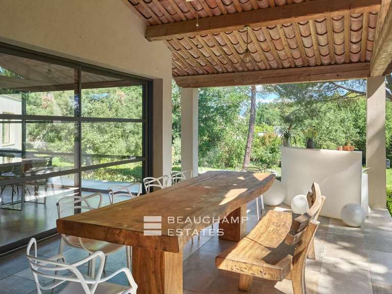 Villa Valbonne - 7 bedrooms - 626m²