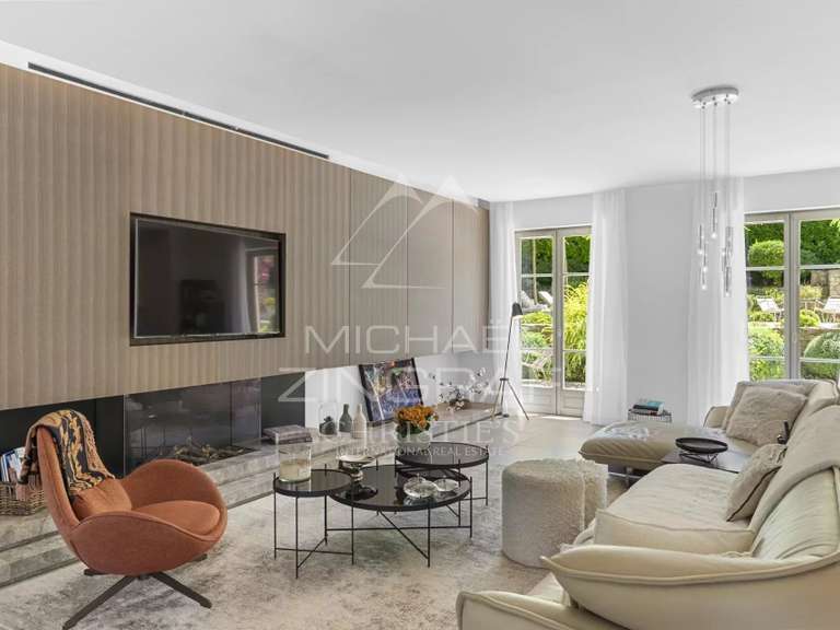 Villa Valbonne - 4 bedrooms - 375m²