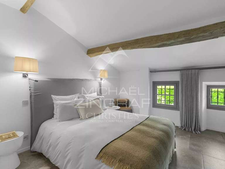 Villa Valbonne - 4 bedrooms - 375m²