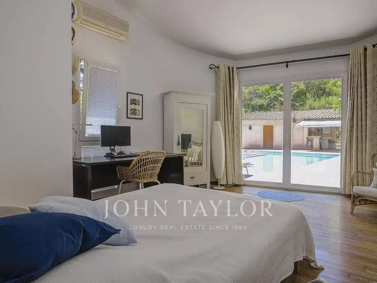 Villa Valbonne - 4 chambres - 166m²