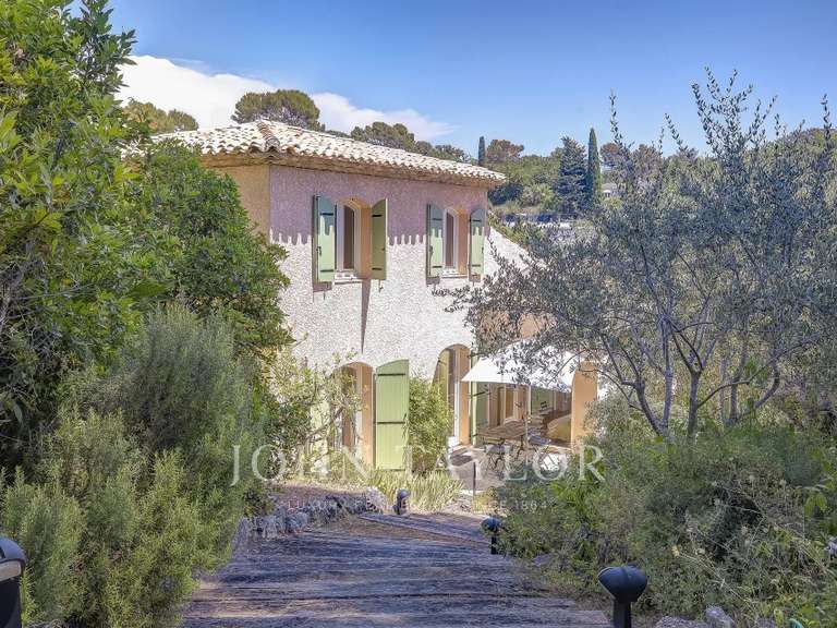 Villa Valbonne - 4 chambres - 166m²