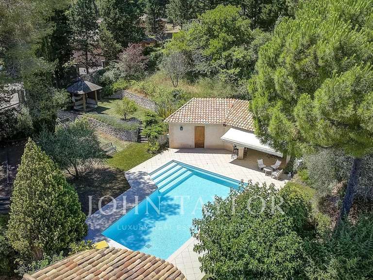 Villa Valbonne - 4 chambres - 166m²