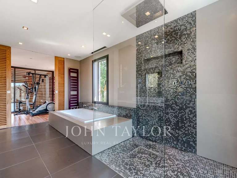 Villa Valbonne - 6 chambres - 442m²