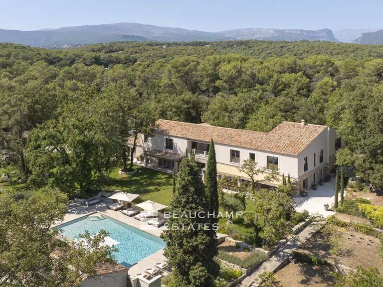 Villa Valbonne - 12 chambres - 1600m²