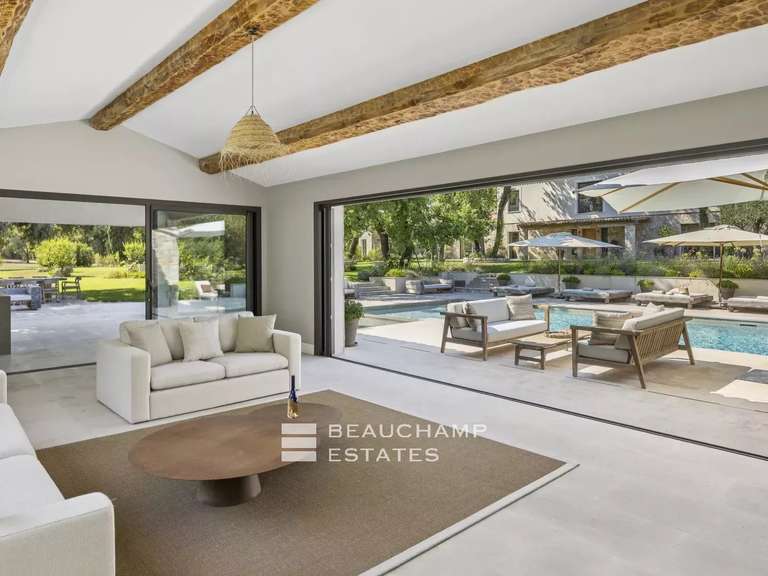 Villa Valbonne - 12 chambres - 1600m²