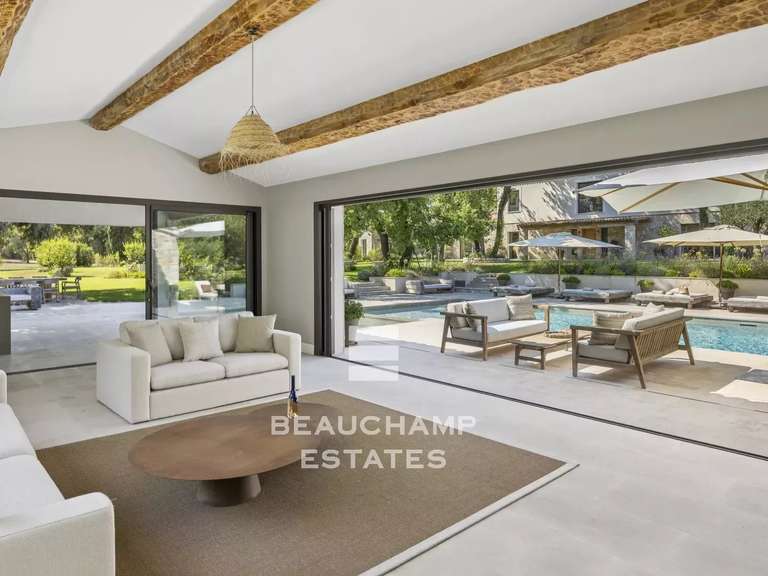 Villa Valbonne - 12 chambres - 1600m²