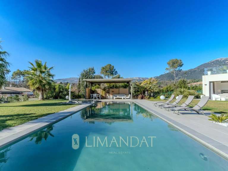 Villa Valbonne - 5 chambres - 275m²