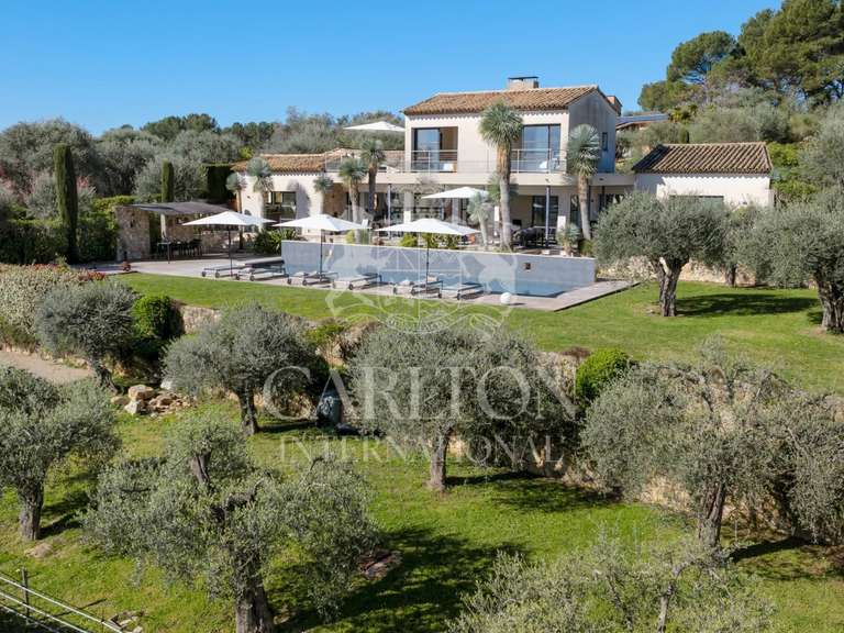 Villa Valbonne - 6 bedrooms - 300m²