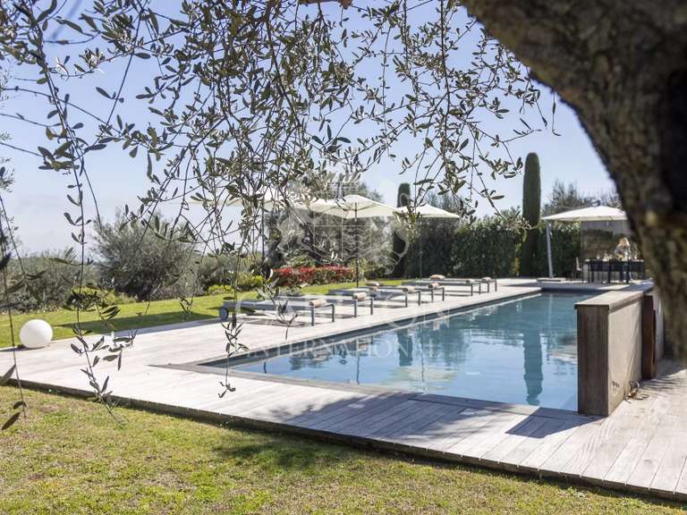 Villa Valbonne - 6 bedrooms - 300m²
