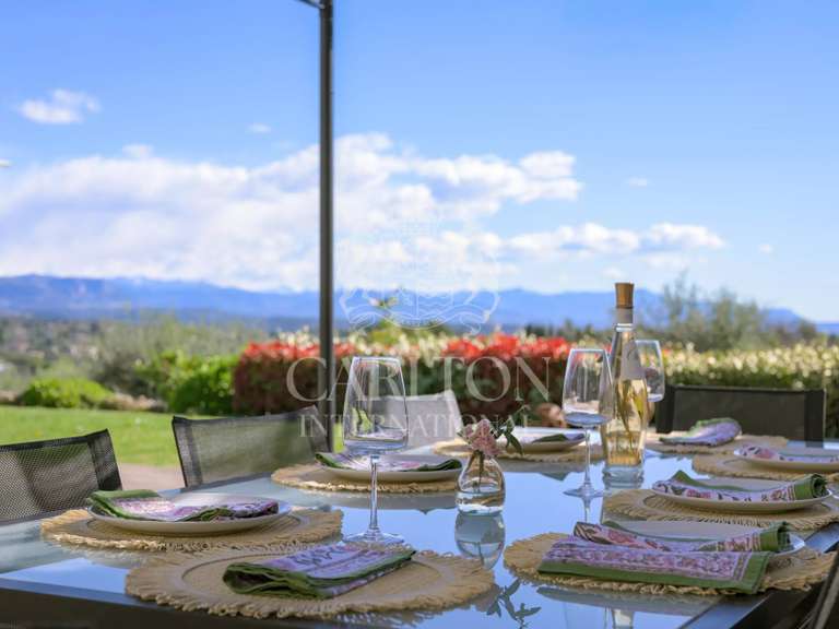 Villa Valbonne - 6 bedrooms - 300m²