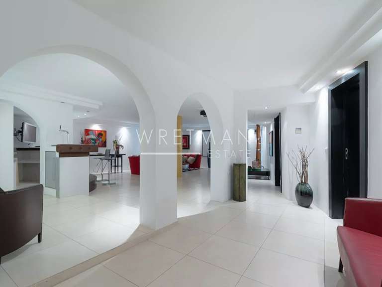 Villa Valbonne - 8 bedrooms - 630m²