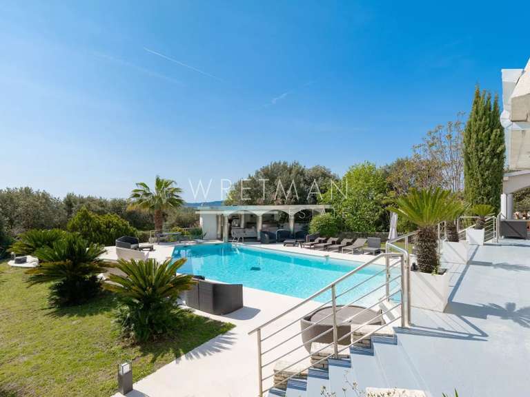Villa Valbonne - 8 bedrooms - 630m²