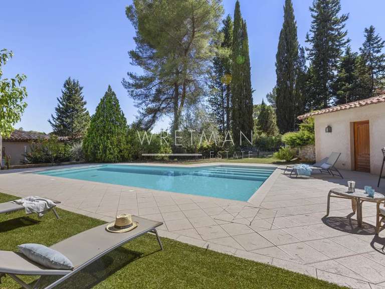 Villa Valbonne - 4 bedrooms - 139m²