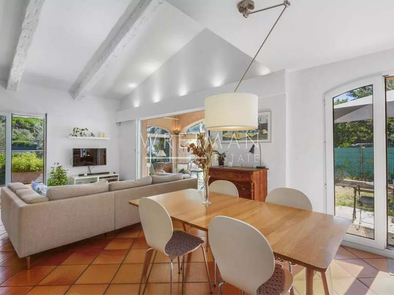 Villa Valbonne - 4 bedrooms - 139m²