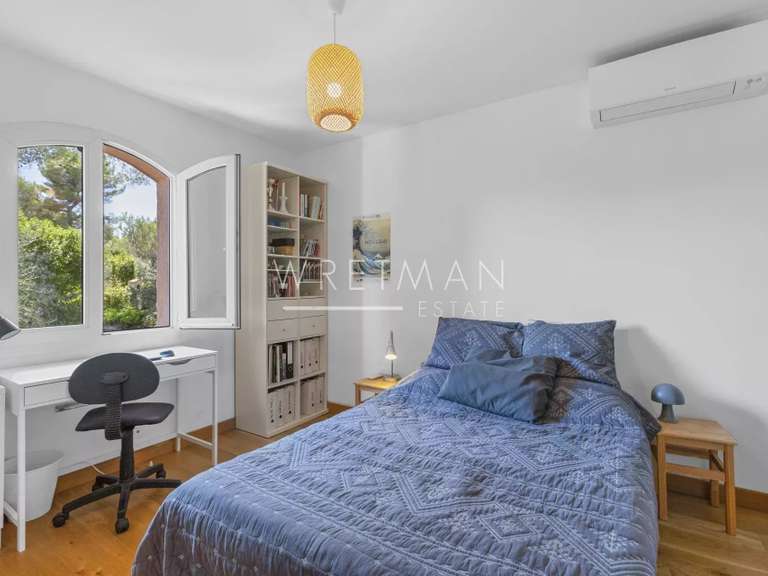 Villa Valbonne - 4 bedrooms - 139m²