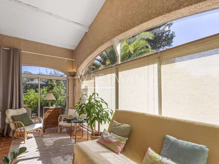 Villa Valbonne - 4 bedrooms - 139m²