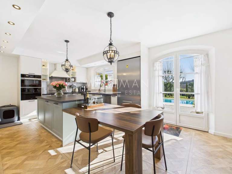 Villa Valbonne - 4 chambres - 178m²