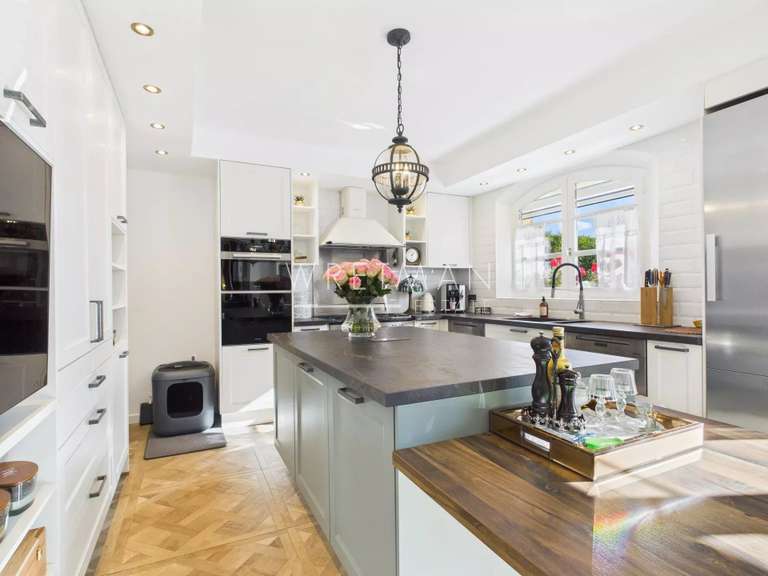 Villa Valbonne - 4 chambres - 178m²