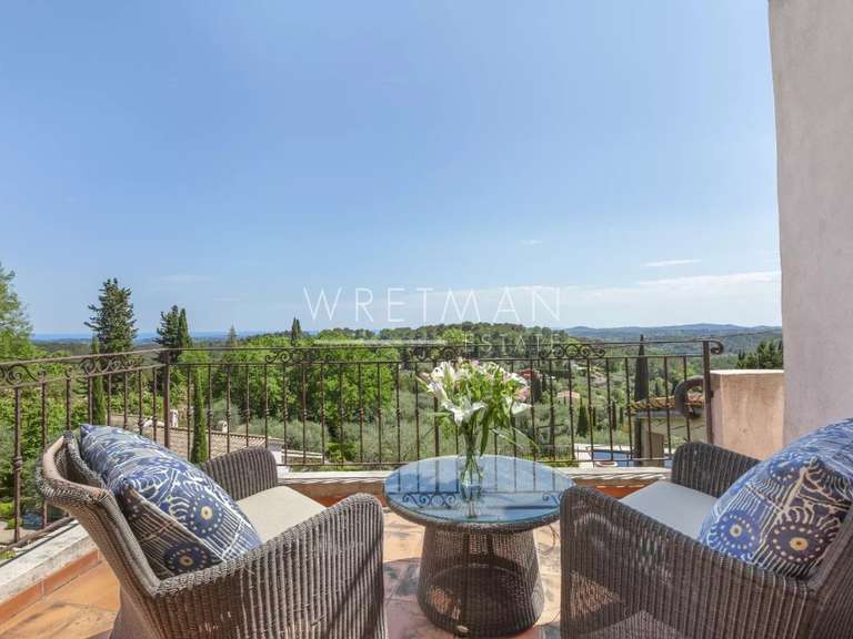 Villa Valbonne - 257m²