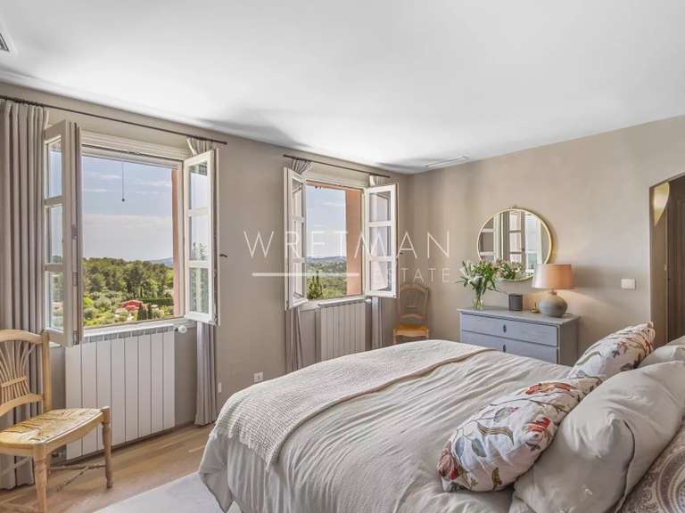 Villa Valbonne - 257m²