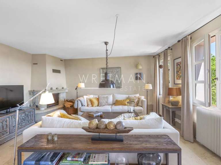 Villa Valbonne - 257m²