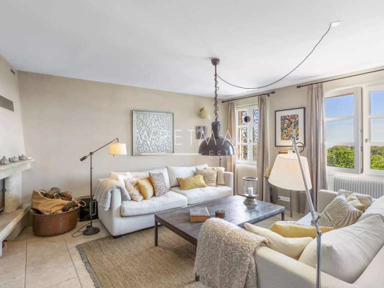 Villa Valbonne - 257m²