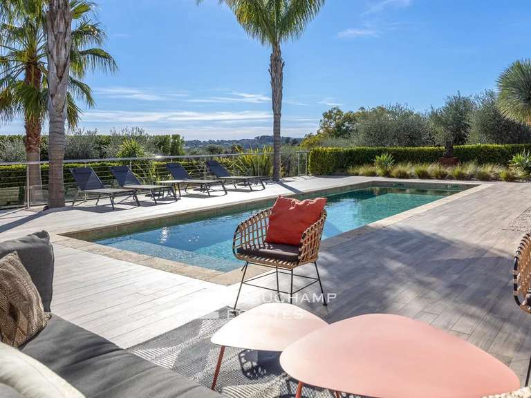 Villa Valbonne - 4 chambres - 230m²