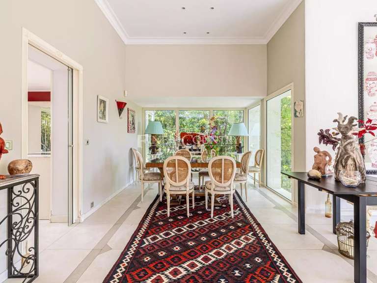 Villa Valbonne - 6 bedrooms - 518m²