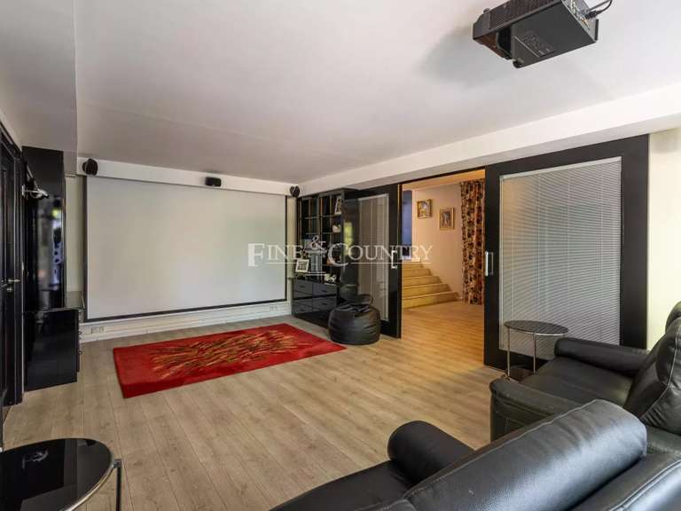 Villa Valbonne - 6 bedrooms - 518m²