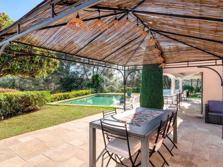 Villa Valbonne - 4 chambres - 326m²