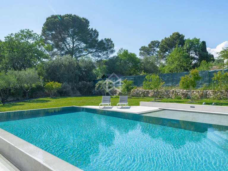 Villa Valbonne - 5 chambres - 330m²