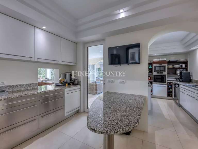 Villa Valbonne - 9 chambres - 630m²