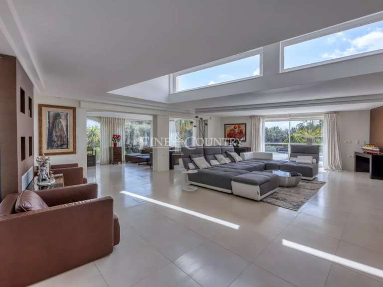 Villa Valbonne - 9 chambres - 630m²