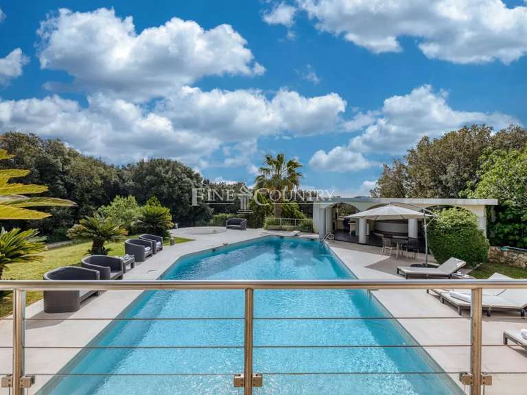 Villa Valbonne - 9 chambres - 630m²