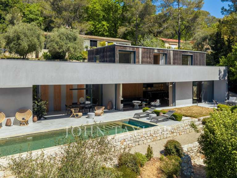 Villa Valbonne - 7 chambres - 240m²